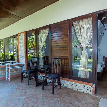 The Tanis Beach Resort Nusa Lembongan Esterno foto