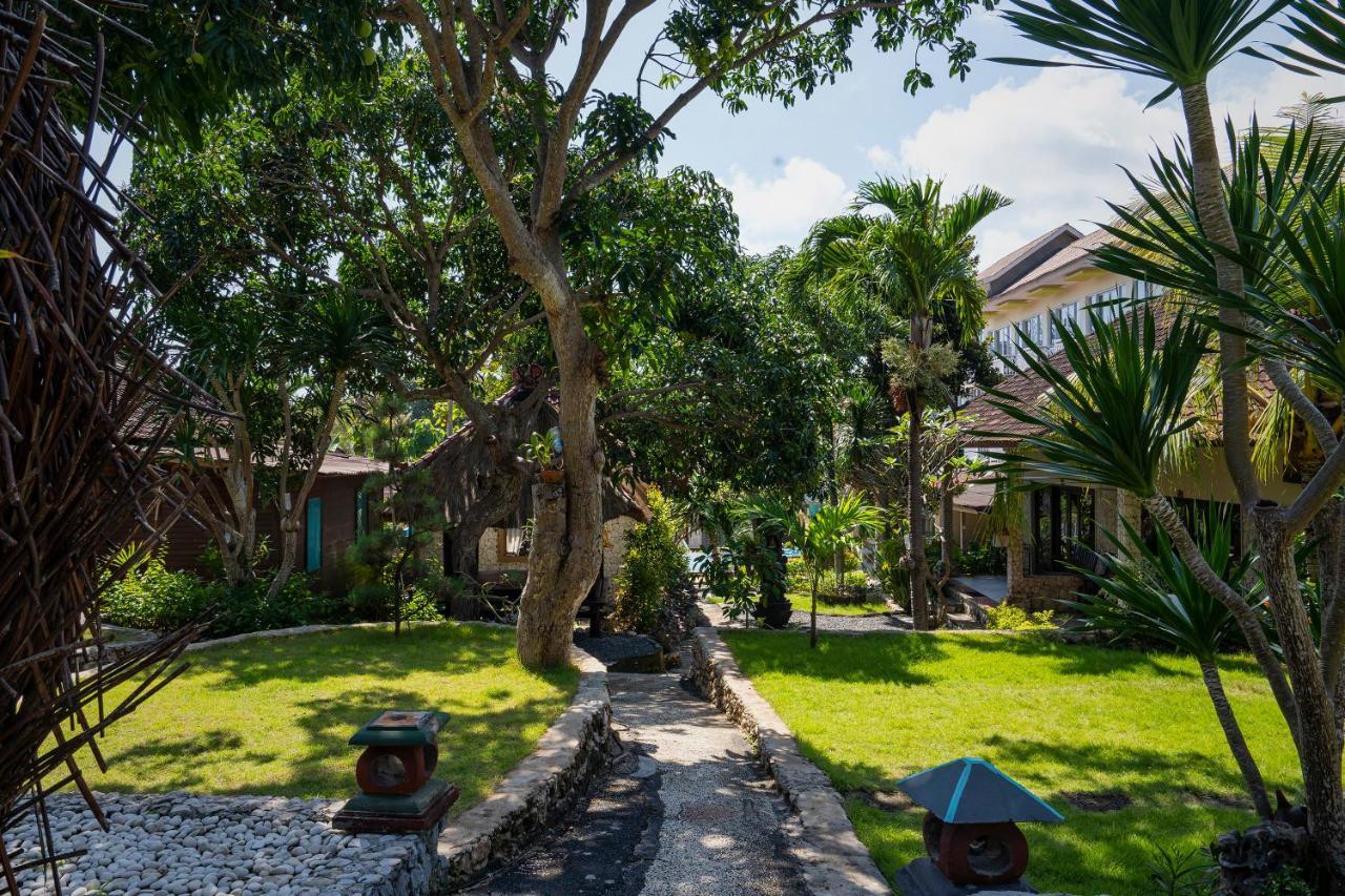 The Tanis Beach Resort Nusa Lembongan Esterno foto