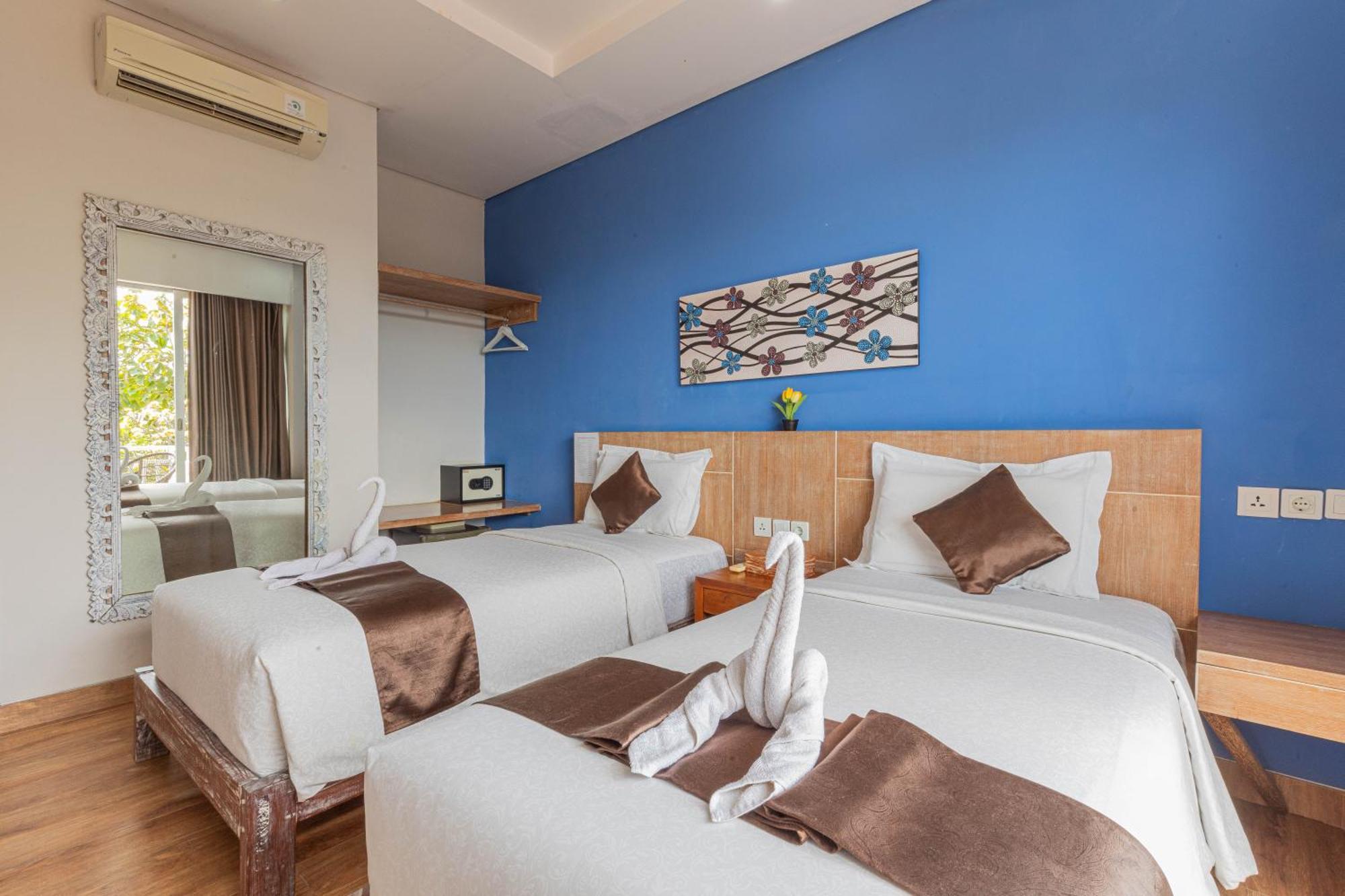 The Tanis Beach Resort Nusa Lembongan Esterno foto