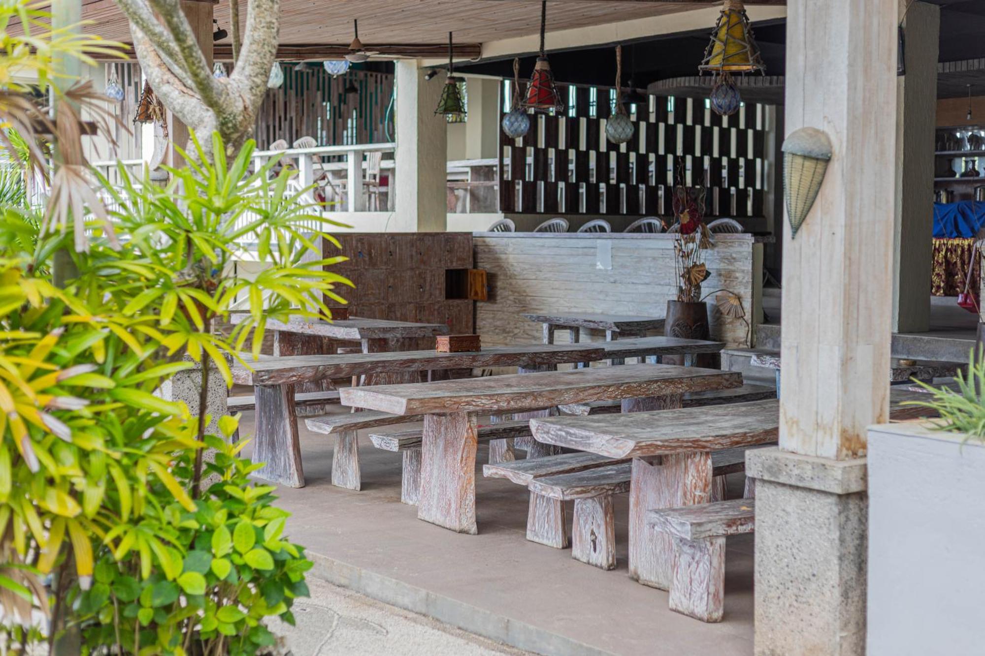 The Tanis Beach Resort Nusa Lembongan Esterno foto