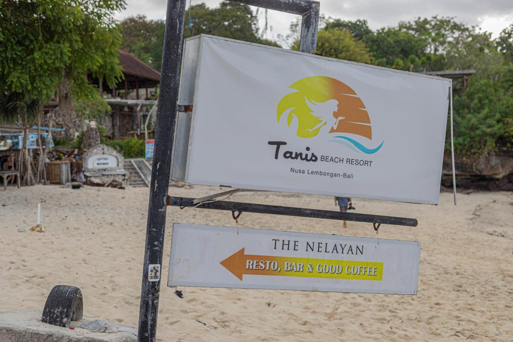 The Tanis Beach Resort Nusa Lembongan Esterno foto